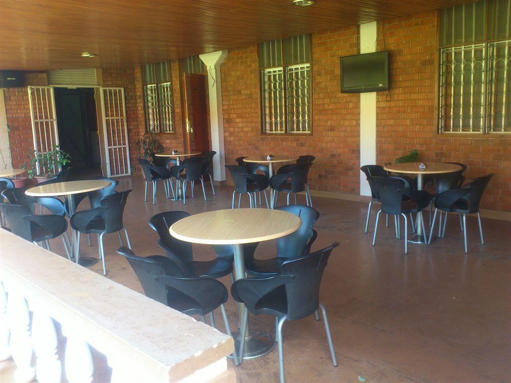 Hotel Areba Entebbe Zewnętrze zdjęcie