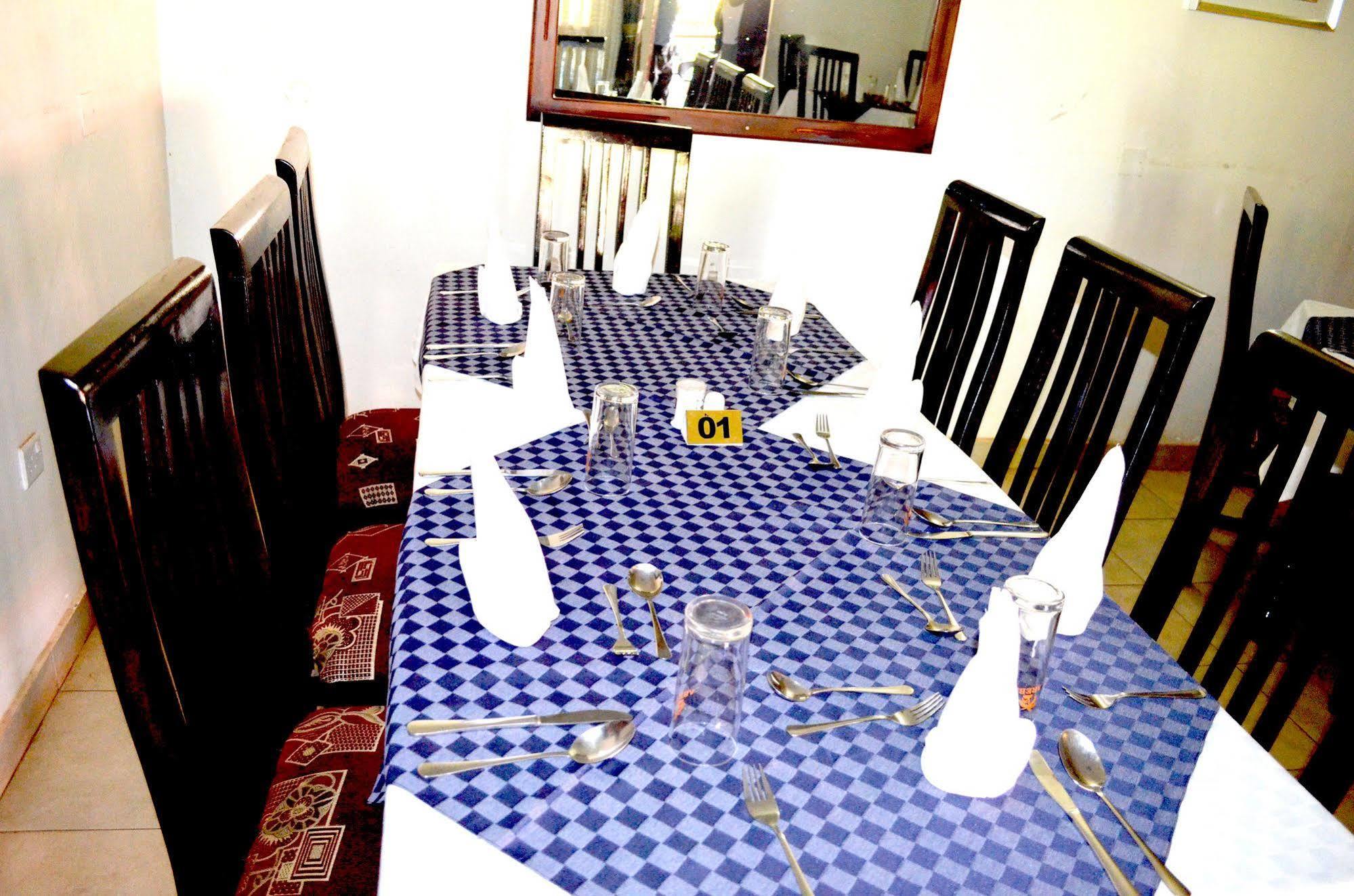 Hotel Areba Entebbe Zewnętrze zdjęcie