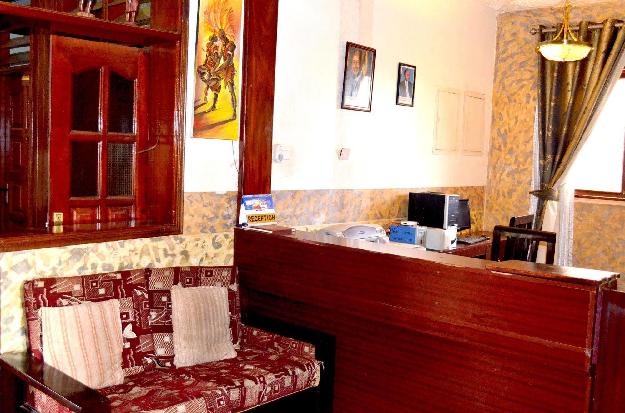 Hotel Areba Entebbe Zewnętrze zdjęcie