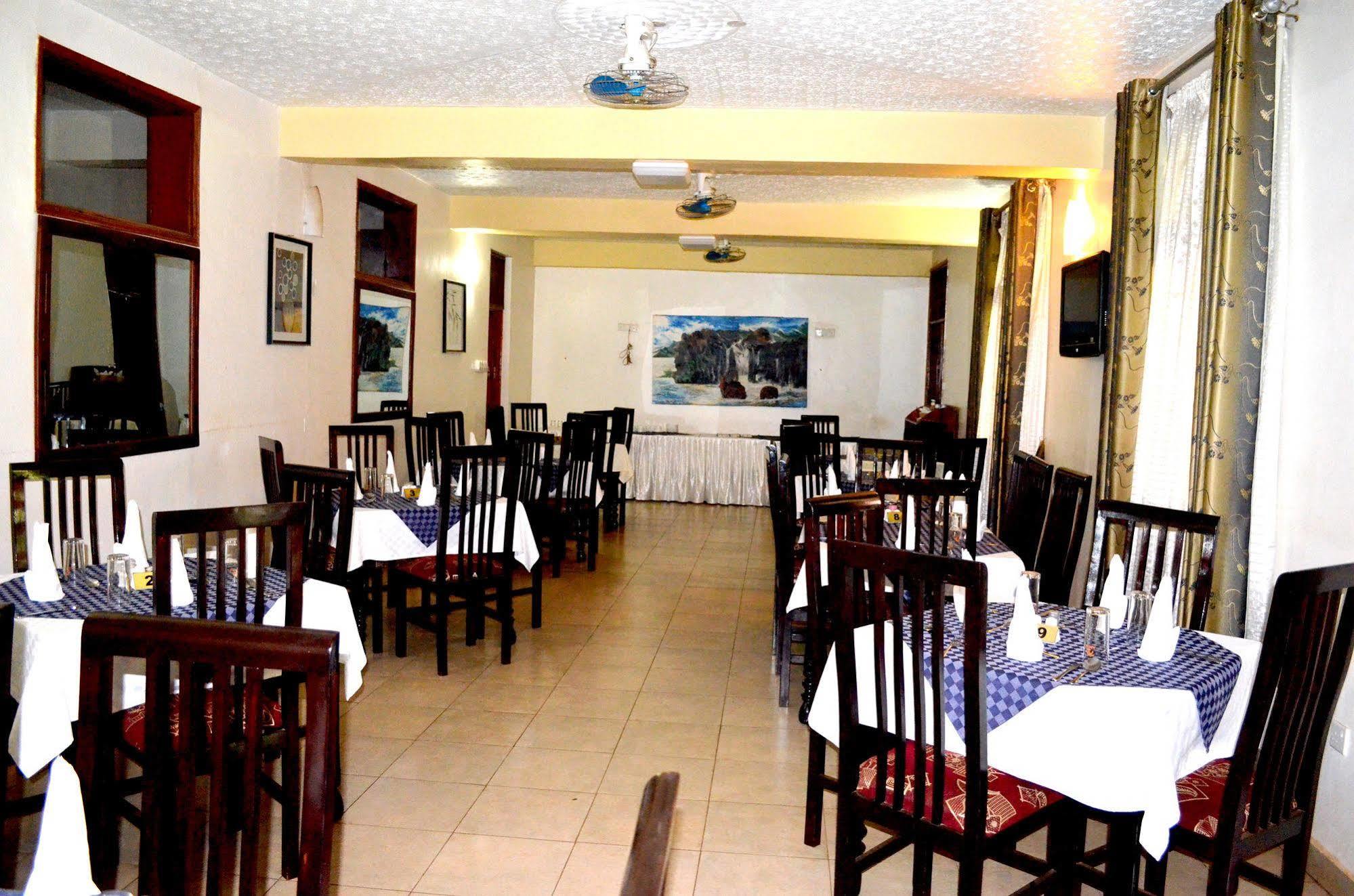 Hotel Areba Entebbe Zewnętrze zdjęcie