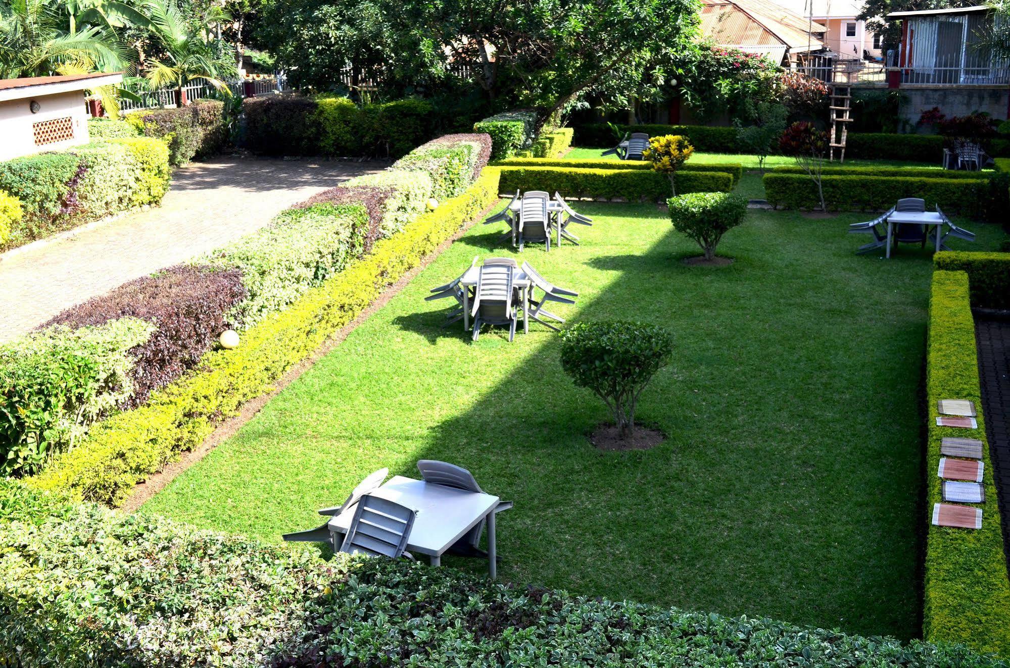 Hotel Areba Entebbe Zewnętrze zdjęcie