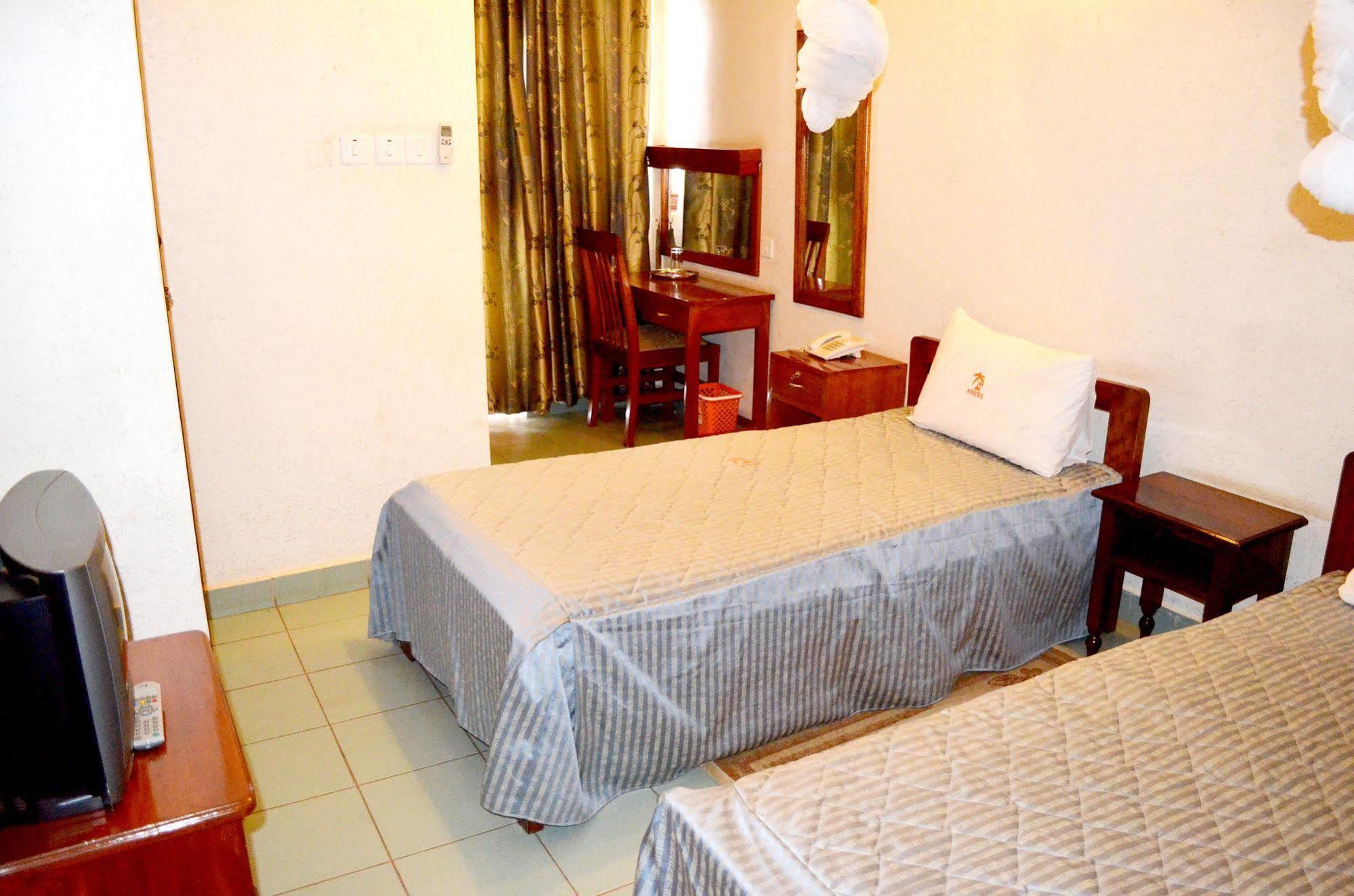 Hotel Areba Entebbe Zewnętrze zdjęcie