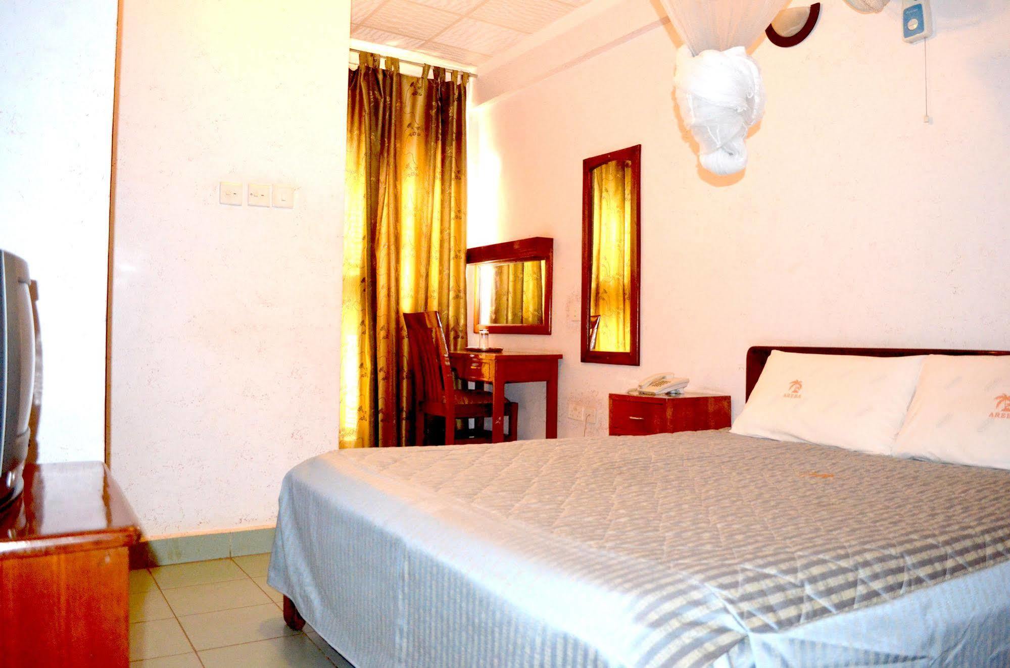 Hotel Areba Entebbe Zewnętrze zdjęcie