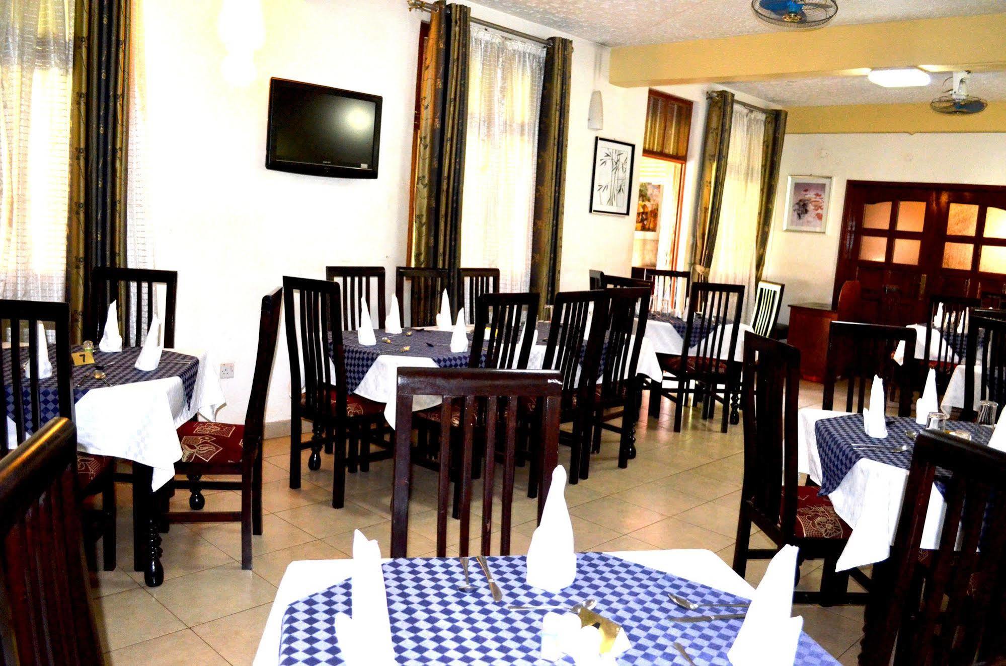 Hotel Areba Entebbe Zewnętrze zdjęcie